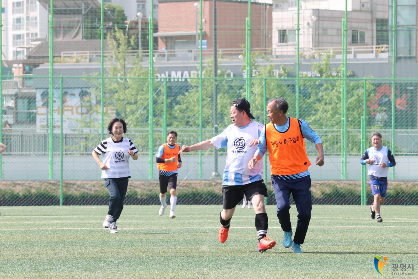 12f09568ed0964e4d4b16efe919629e3_1715560379_3794.png